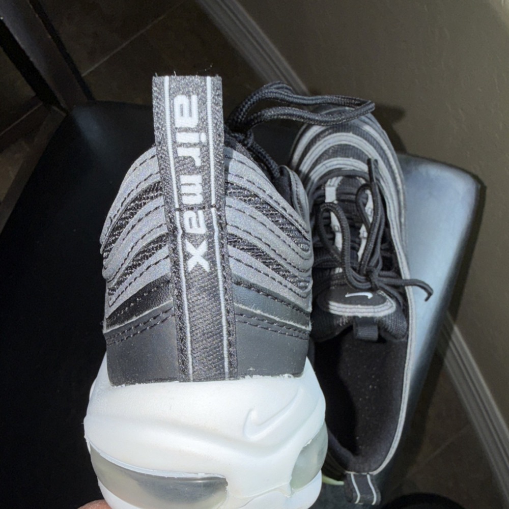 Nike Air Max 97 GS Black White Unisex Kids Athletic Shoes 7Y/Women 8.5 - Picture 6 of 10
